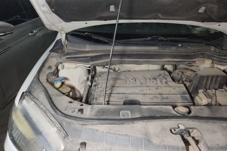 Used Haval H6 2014 Sport Version 1.5T Manual Two-Wheel Drive Elite Edition Engine Bay Right