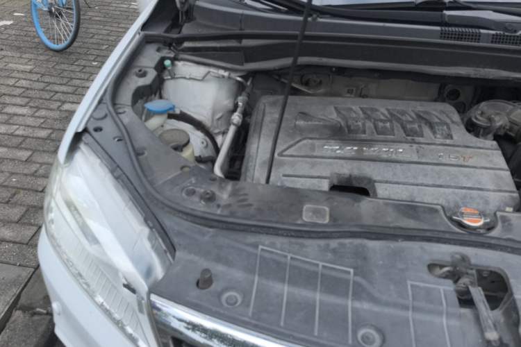 Used Haval H6 2014 Sport Version 1.5T Manual Two-Wheel Drive Elite Edition Engine Bay Right