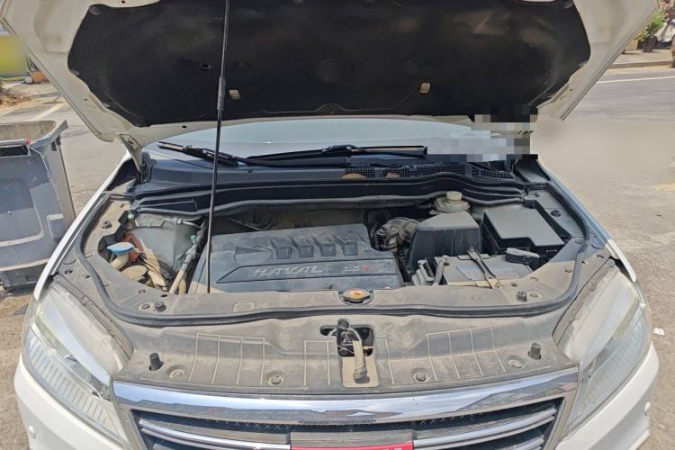 Used Haval H6 2014 Sport Version 1.5T Manual Two-Wheel Drive Elite Edition Engine Bay
