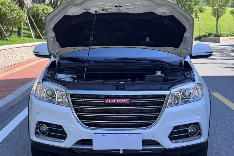 Used Haval H6 2014 Sport Version 1.5T Manual Two-Wheel Drive Elite Edition Engine Bay