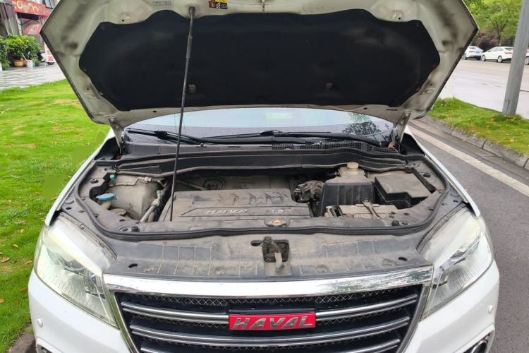 Used Haval H6 2014 Sport Version 1.5T Manual Two-Wheel Drive Elite Edition Engine Bay
