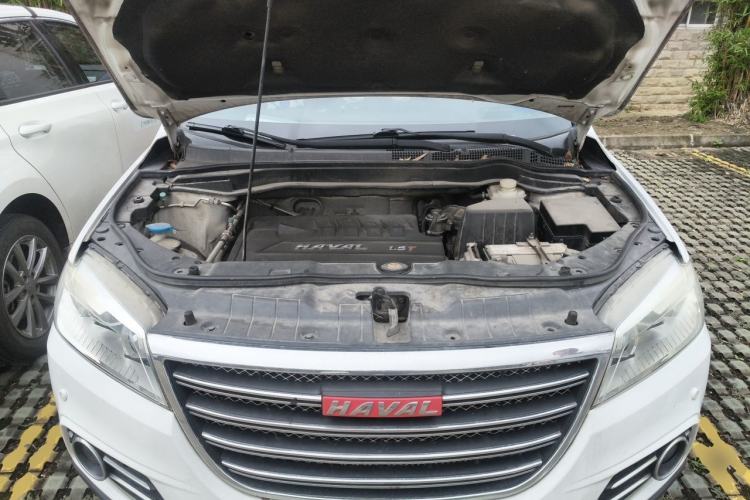 Used Haval H6 2014 Sport Version 1.5T Manual Two-Wheel Drive Elite Edition Engine Bay
