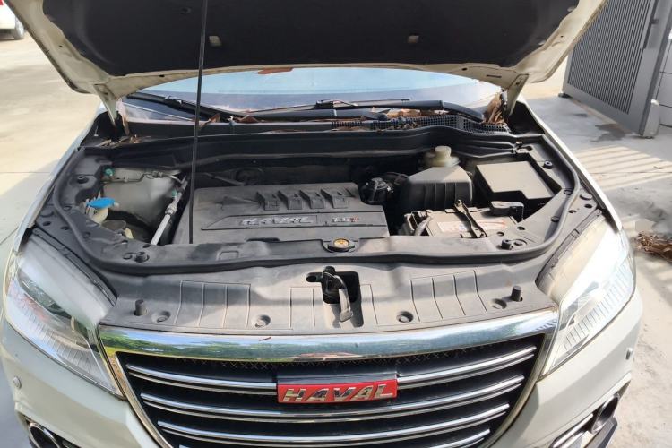 Used Haval H6 2014 Sport Version 1.5T Manual Two-Wheel Drive Elite Edition Engine Bay