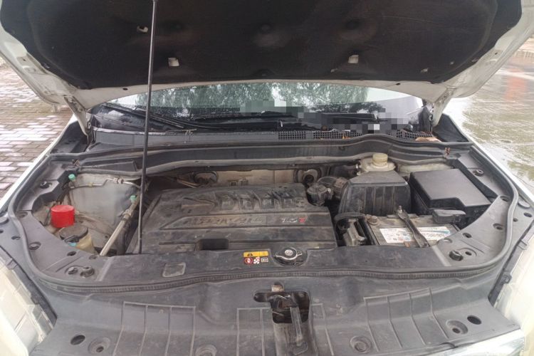 Used Haval H6 2014 Sport Version 1.5T Manual Two-Wheel Drive Elite Edition Engine Bay
