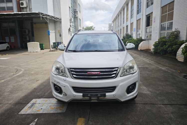 Used Haval H6 2014 Upgraded Model 2.0T Diesel Manual Two-Wheel Drive Elite Version Exterior 1