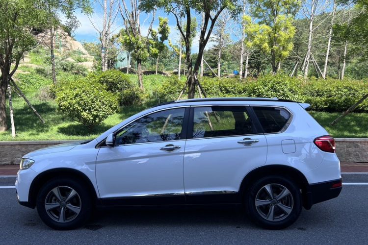 Used Haval H6 2014 Sport Version 1.5T Manual Two-Wheel Drive Elite Edition Exterior 1