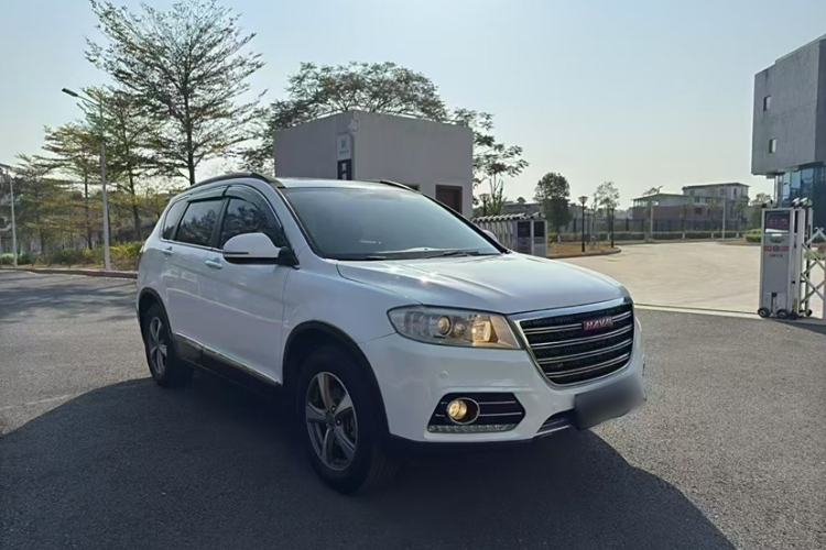 Used Haval H6 2014 Sport Edition 2.4L Automatic Elite Model Exterior 2