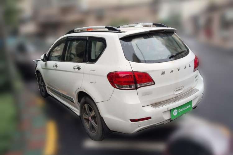 Used Haval H6 2014 Upgraded Model 2.0T Diesel Manual Two-Wheel Drive Elite Version Exterior 3