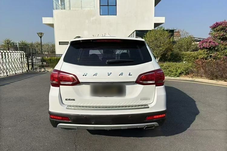 Used Haval H6 2014 Sport Edition 2.4L Automatic Elite Model Exterior 4