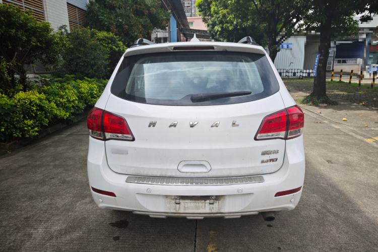 Used Haval H6 2014 Upgraded Model 2.0T Diesel Manual Two-Wheel Drive Elite Version Exterior 4
