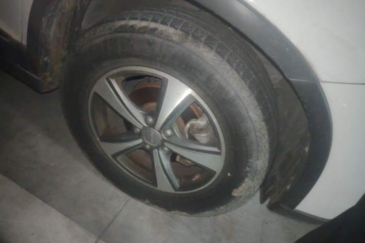 Used Haval H6 2014 Sport Version 1.5T Manual Two-Wheel Drive Elite Edition Exterior 4