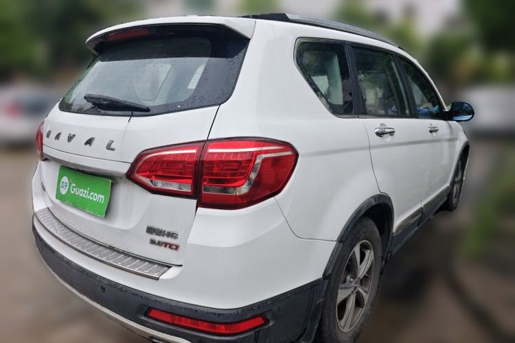 Used Haval H6 2014 Sport Edition 2.0T Diesel Manual Two-Wheel-Drive Elite Model Exterior 5