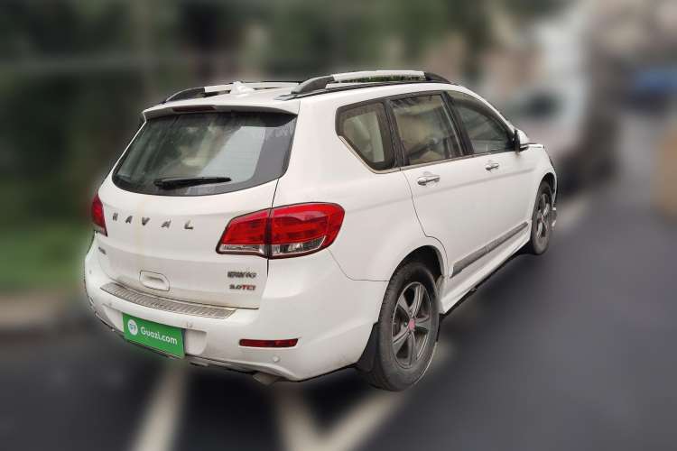 Used Haval H6 2014 Upgraded Model 2.0T Diesel Manual Two-Wheel Drive Elite Version Exterior 5