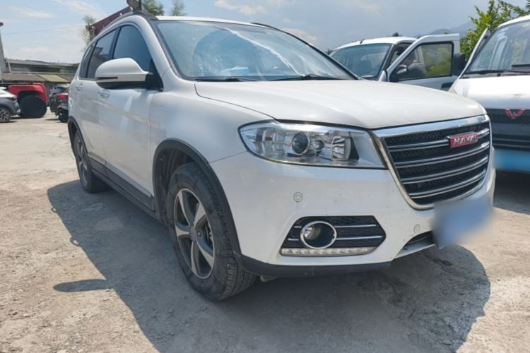 Used Haval H6 2014 Sport Edition 2.0T Diesel Manual Two-Wheel-Drive Elite Model Front Right 45 Deg