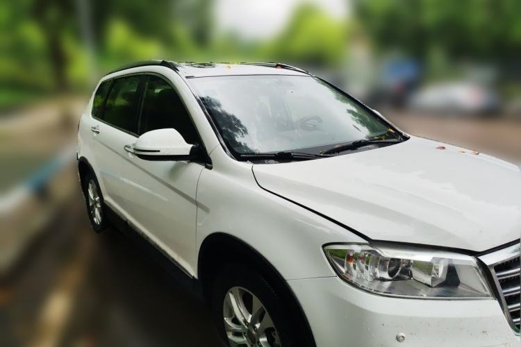 Used Haval H6 2014 Sport Version 1.5T Manual Two-Wheel Drive Elite Edition Front Right 45 Deg