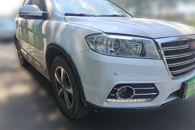 Used Haval H6 2014 Sport Version 1.5T Manual Two-Wheel Drive Elite Edition Front Right 45 Deg