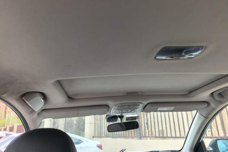 Used Haval H6 2014 Sport Edition 1.5T Manual 4x4 Elite Model Headliner
