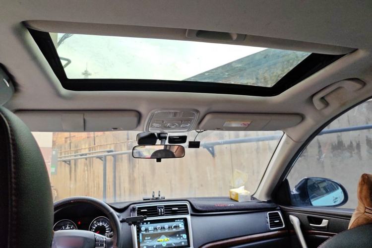 Used Haval H6 2014 Sport Edition 2.4L Automatic Elite Model Headliner