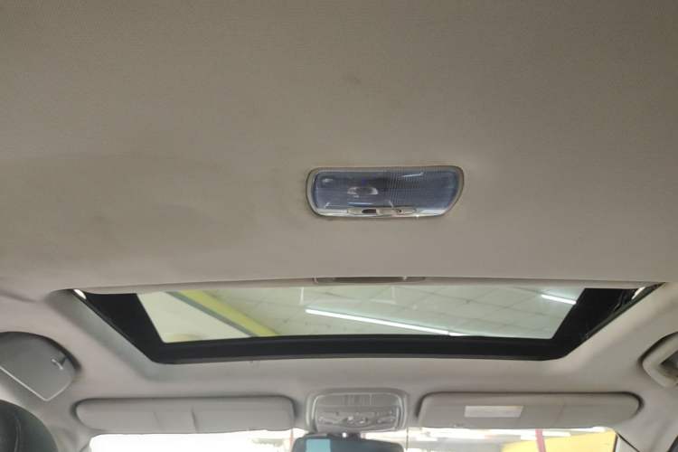 Used Haval H6 2014 Sports Edition 2.4L Automatic Prestige Model Headliner