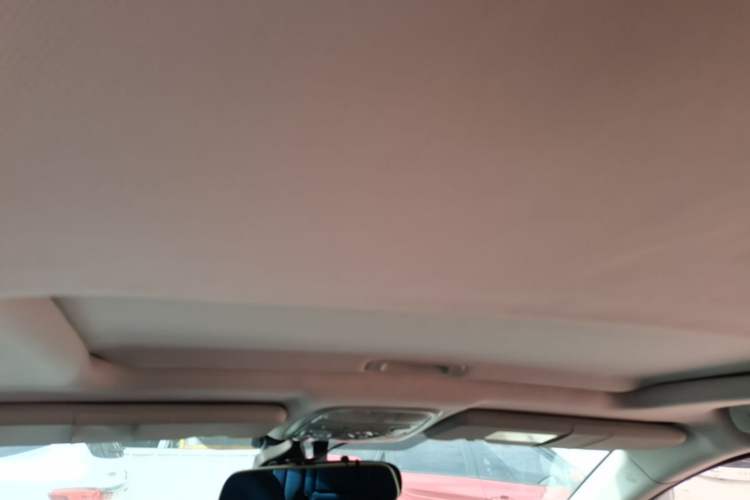 Used Haval H6 2014 Sport Version 1.5T Manual Two-Wheel Drive Elite Edition Headliner
