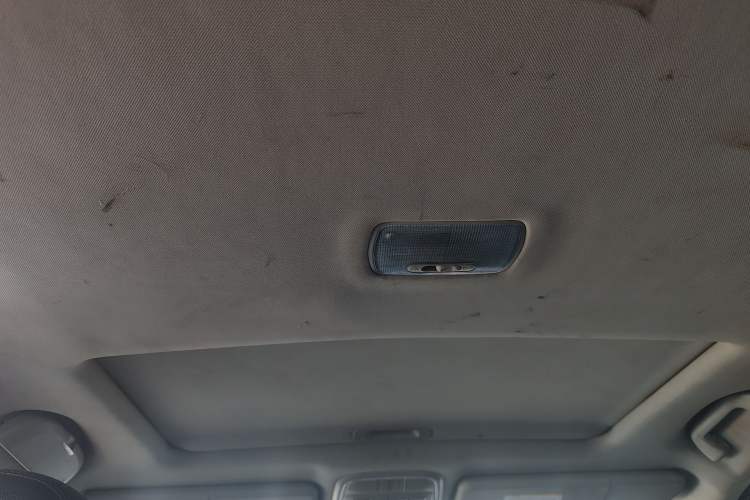 Used Haval H6 2014 Sport Version 1.5T Manual Two-Wheel Drive Elite Edition Headliner