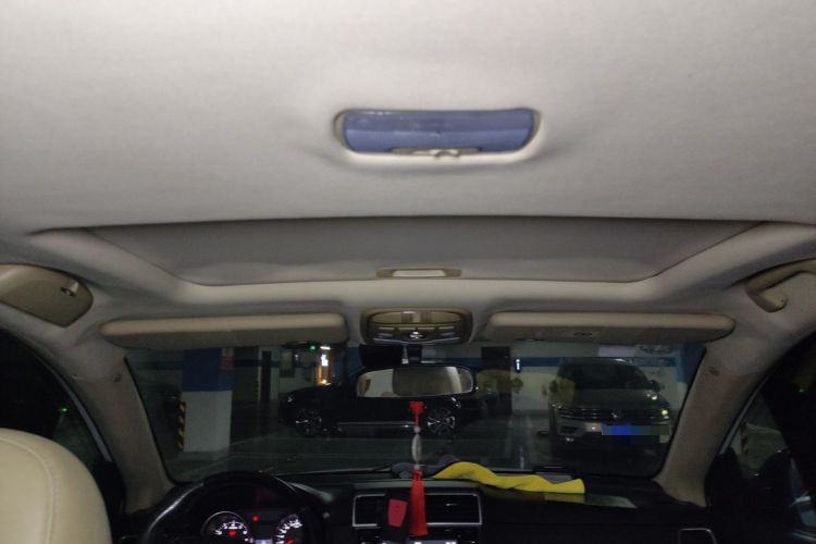 Used Haval H6 2014 Sport Edition 2.4L Automatic Elite Model Headliner