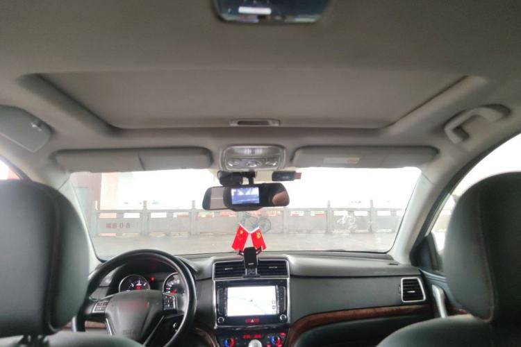 Used Haval H6 2014 Sport Edition 2.0T Diesel Manual Two-Wheel Drive Prestige Model Headliner