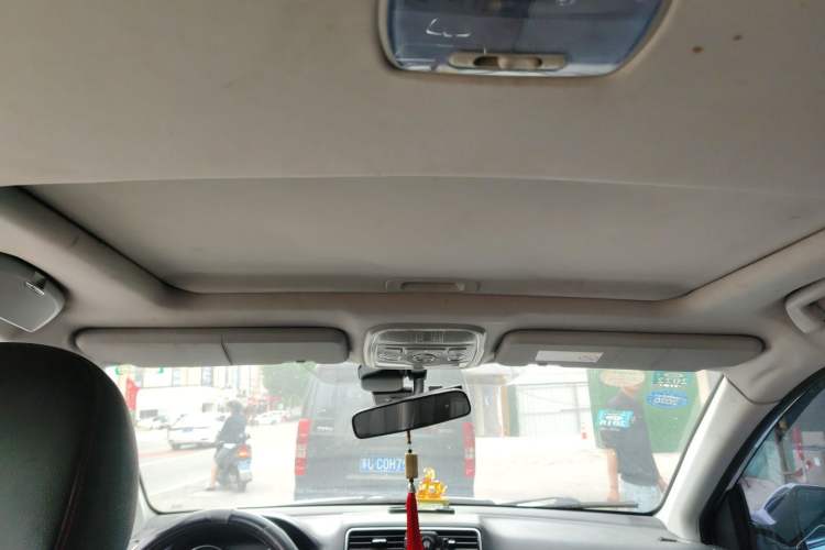 Used Haval H6 2014 Sport Version 1.5T Manual Two-Wheel Drive Elite Edition Headliner