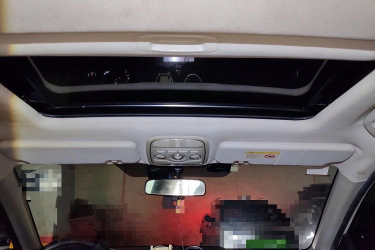 Used Haval H6 2014 Upgraded Model 1.5T Manual Two-Wheel Drive Elite Version Headliner