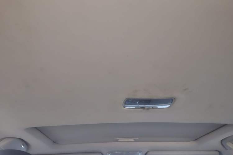 Used Haval H6 2014 Sport Version 1.5T Manual Two-Wheel Drive Elite Edition Headliner
