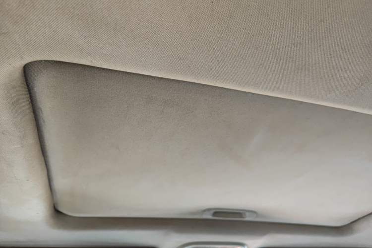Used Haval H6 2014 Sport Version 1.5T Manual Two-Wheel Drive Elite Edition Headliner