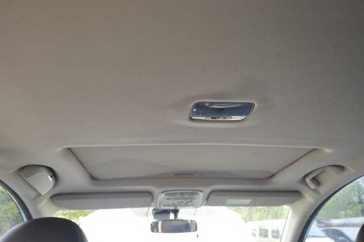 Used Haval H6 2014 Sports Edition 2.4L Automatic Prestige Model Headliner