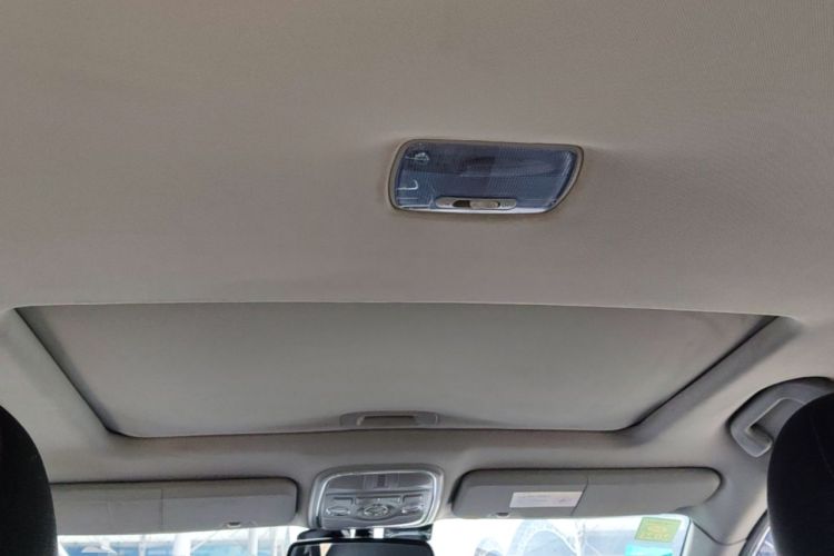 Used Haval H6 2014 Sport Version 1.5T Manual Two-Wheel Drive Elite Edition Headliner