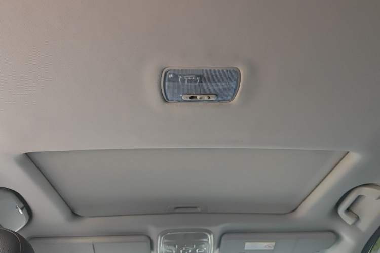 Used Haval H6 2014 Upgraded Model 1.5T Manual Two-Wheel Drive Elite Version Headliner