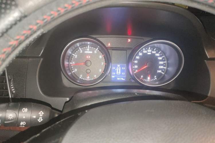 Used Haval H6 2014 Sport Version 1.5T Manual Two-Wheel Drive Elite Edition Instrument Cluster