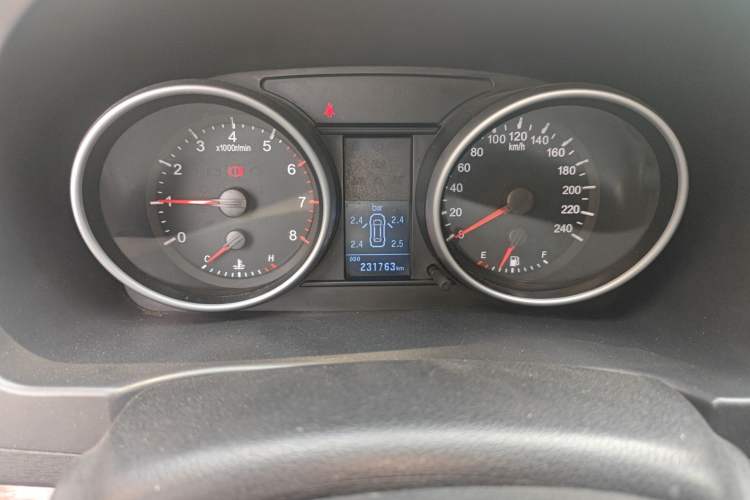 Used Haval H6 2014 Sport Version 1.5T Manual Two-Wheel Drive Elite Edition Instrument Cluster