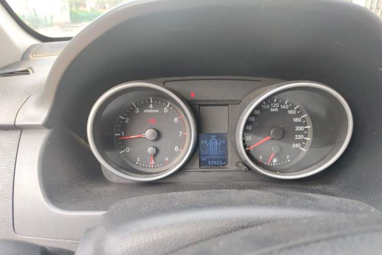 Used Haval H6 2014 Sport Version 1.5T Manual Two-Wheel Drive Elite Edition Instrument Cluster