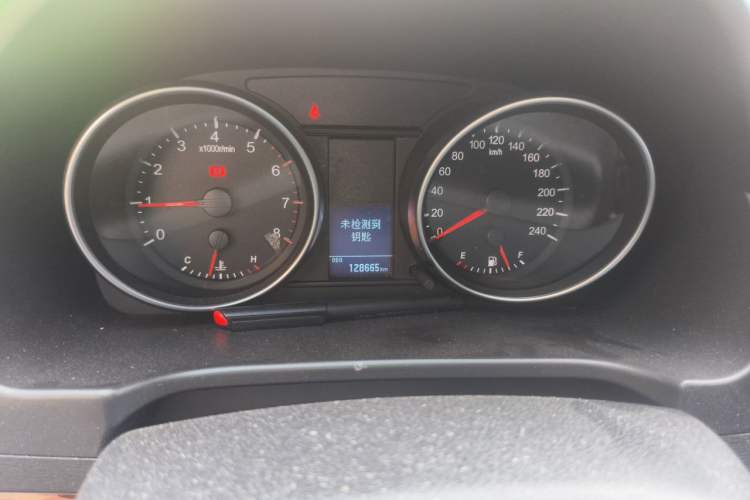 Used Haval H6 2014 Sport Version 1.5T Manual Two-Wheel Drive Elite Edition Instrument Cluster