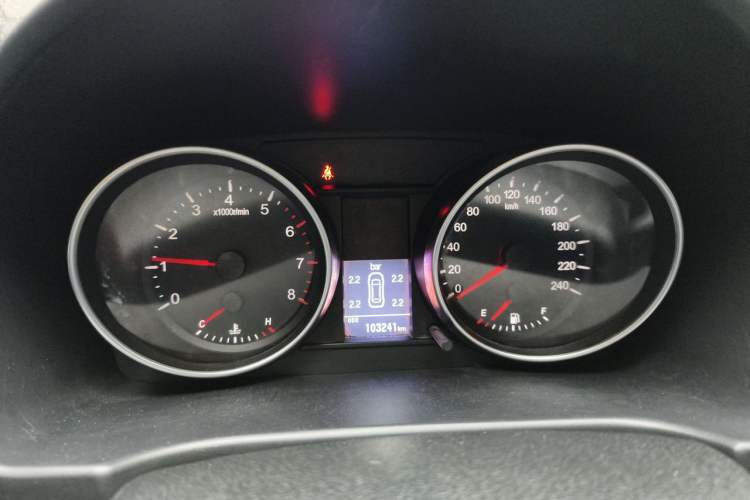 Used Haval H6 2014 Sport Version 1.5T Manual Two-Wheel Drive Elite Edition Instrument Cluster