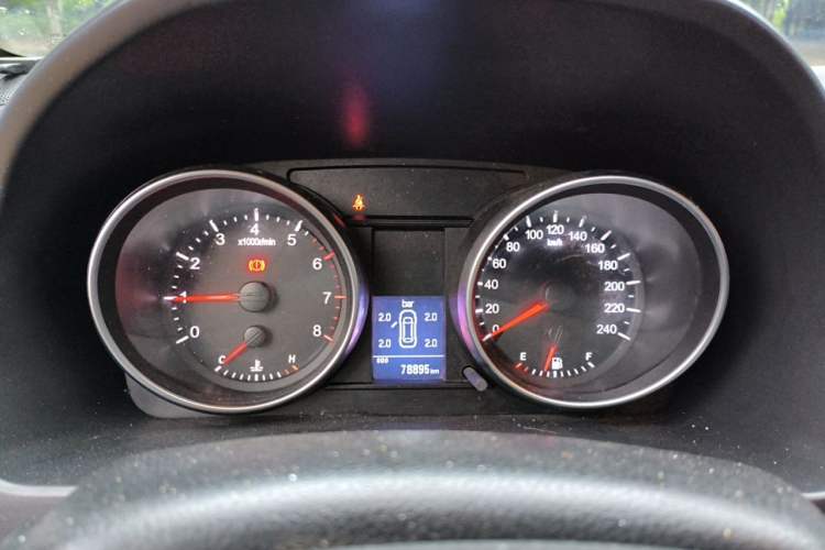 Used Haval H6 2014 Sport Version 1.5T Manual Two-Wheel Drive Elite Edition Instrument Cluster