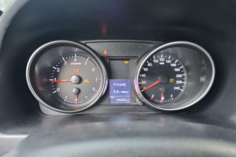 Used Haval H6 2014 Sport Version 1.5T Manual Two-Wheel Drive Elite Edition Instrument Cluster