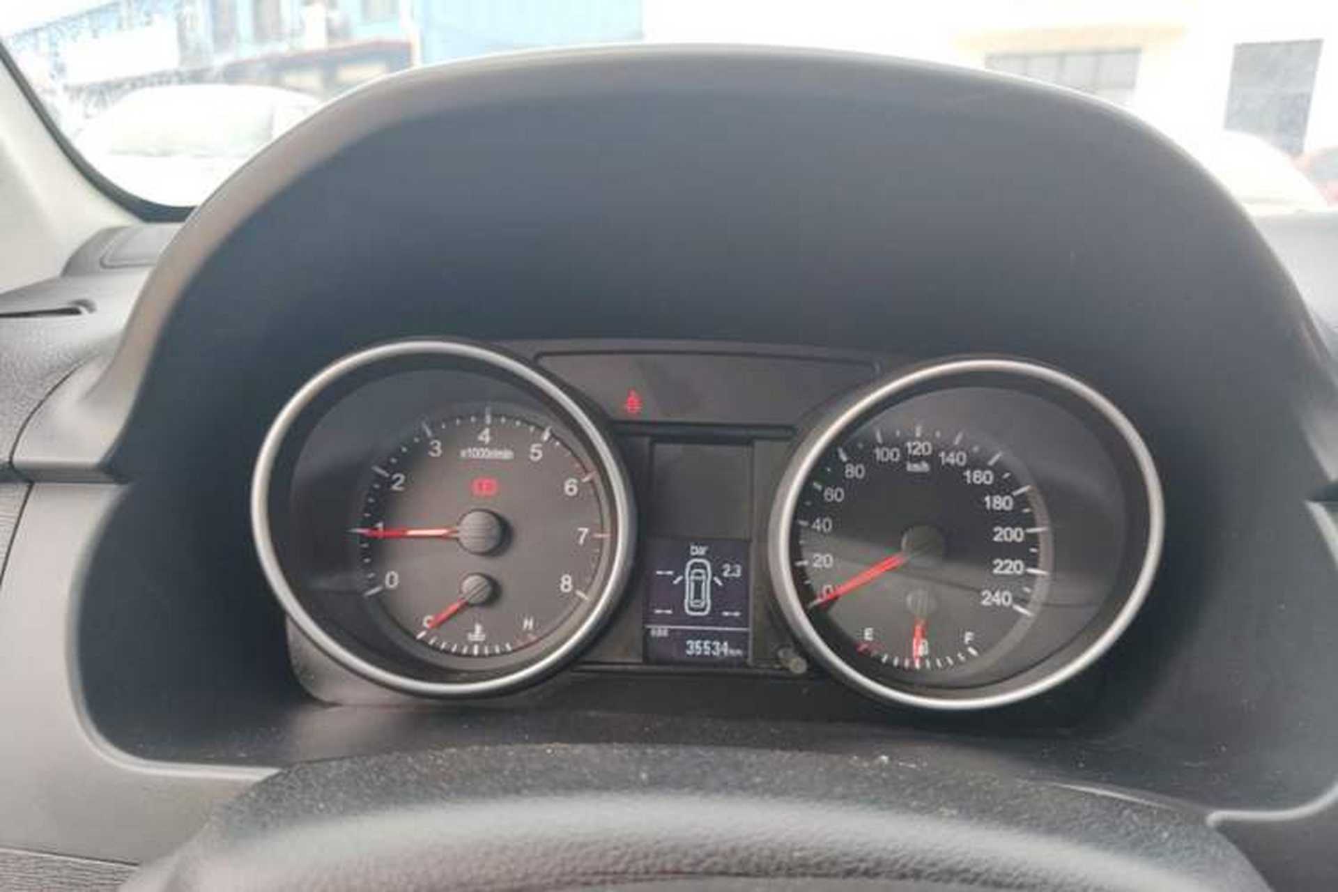 Used Haval H6 2014 Sport Version 1.5T Manual Two-Wheel Drive Elite Edition Instrument Cluster