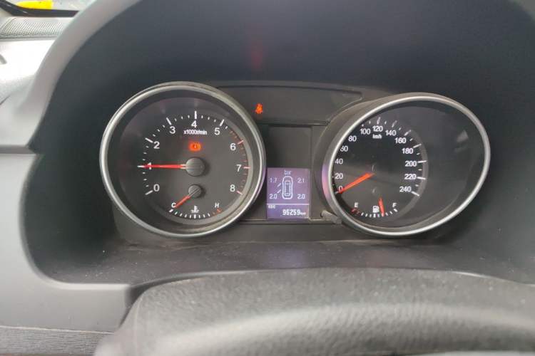 Used Haval H6 2014 Sport Version 1.5T Manual Two-Wheel Drive Elite Edition Instrument Cluster