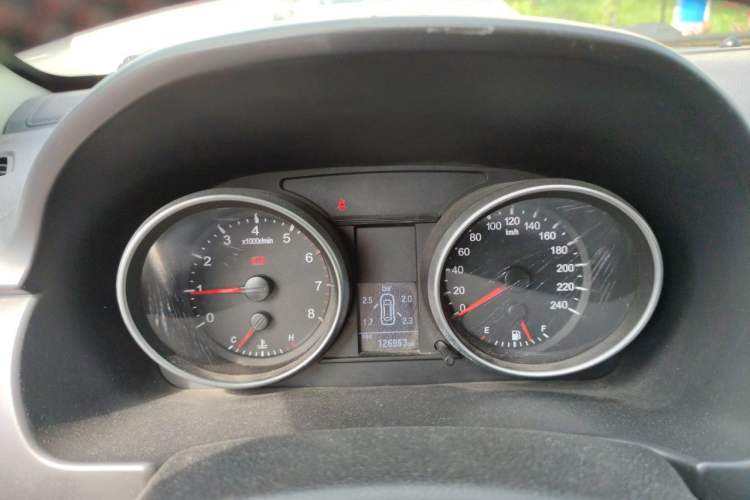 Used Haval H6 2014 Sport Version 1.5T Manual Two-Wheel Drive Elite Edition Instrument Cluster