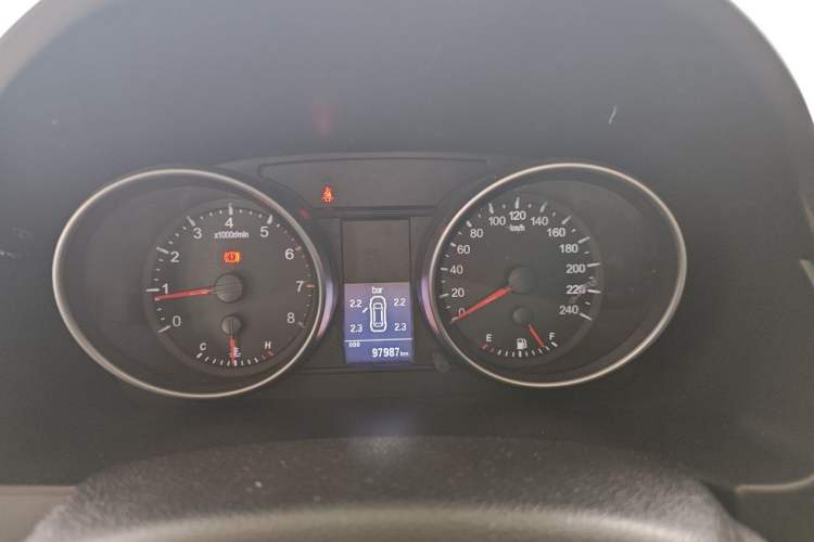 Used Haval H6 2014 Sport Version 1.5T Manual Two-Wheel Drive Elite Edition Instrument Cluster