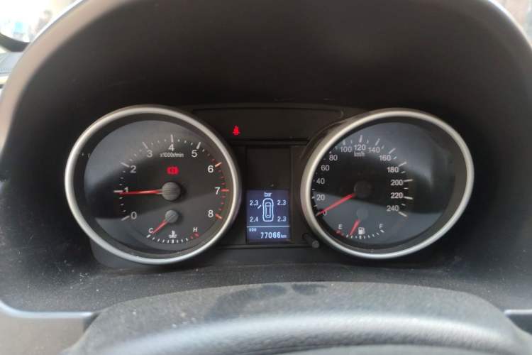 Used Haval H6 2014 Sport Version 1.5T Manual Two-Wheel Drive Elite Edition Instrument Cluster
