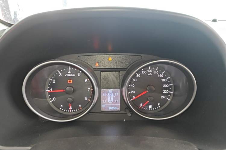 Used Haval H6 2014 Sport Version 1.5T Manual Two-Wheel Drive Elite Edition Instrument Cluster