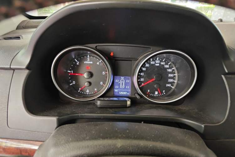 Used Haval H6 2014 Sport Edition 2.0T Diesel Manual Two-Wheel Drive Prestige Model Instrument Cluster