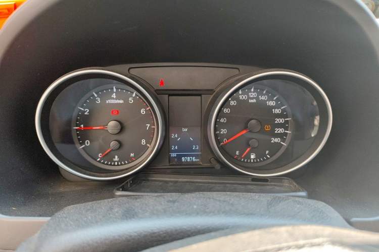 Used Haval H6 2014 Sport Version 1.5T Manual Two-Wheel Drive Elite Edition Instrument Cluster