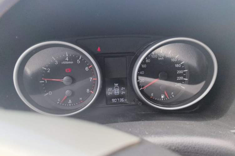 Used Haval H6 2014 Upgraded Model 1.5T Manual Two-Wheel Drive Elite Version Instrument Cluster